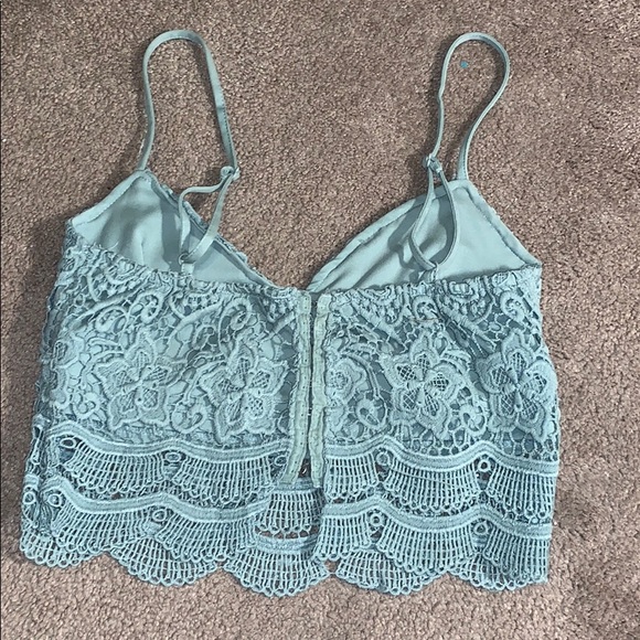 Lace Kendall and Kylie corset fastened crop top - Picture 4 of 6